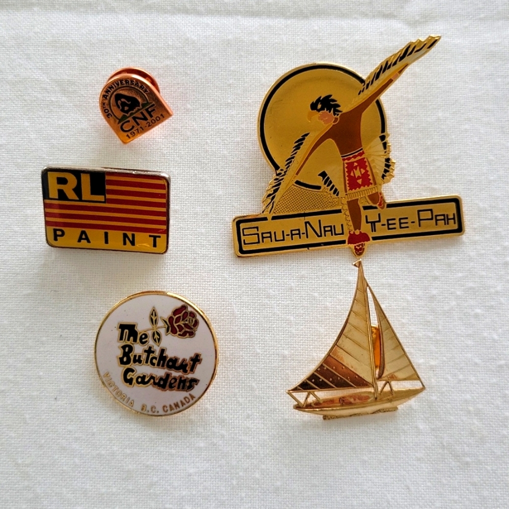 Assorted Vintage Pins